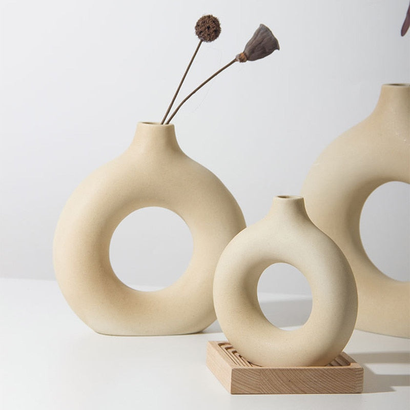 Nordic Circular Hollow Vase